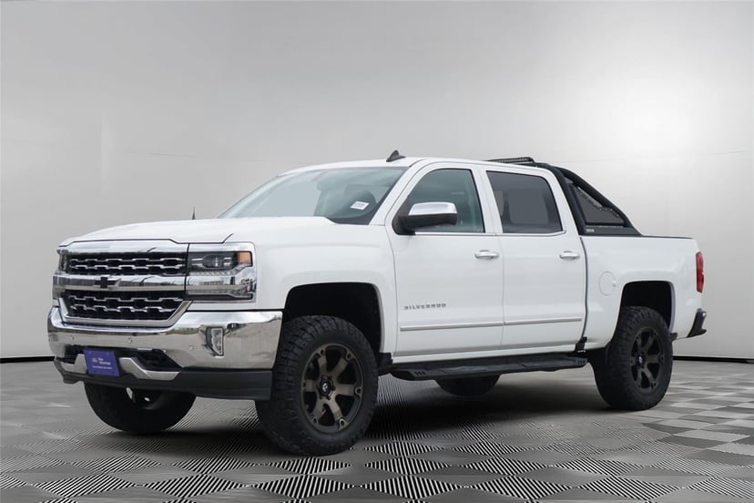 2017 Chevrolet Silverado 1500 - Image 8