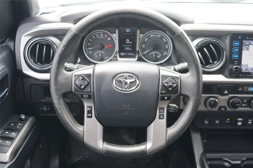 2018 Toyota Tacoma - Image 27