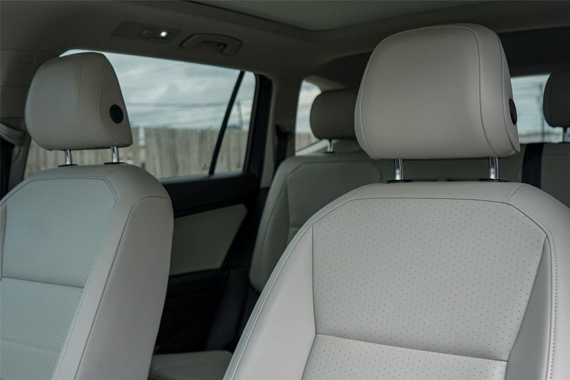 2021 Volkswagen Tiguan - Image 11