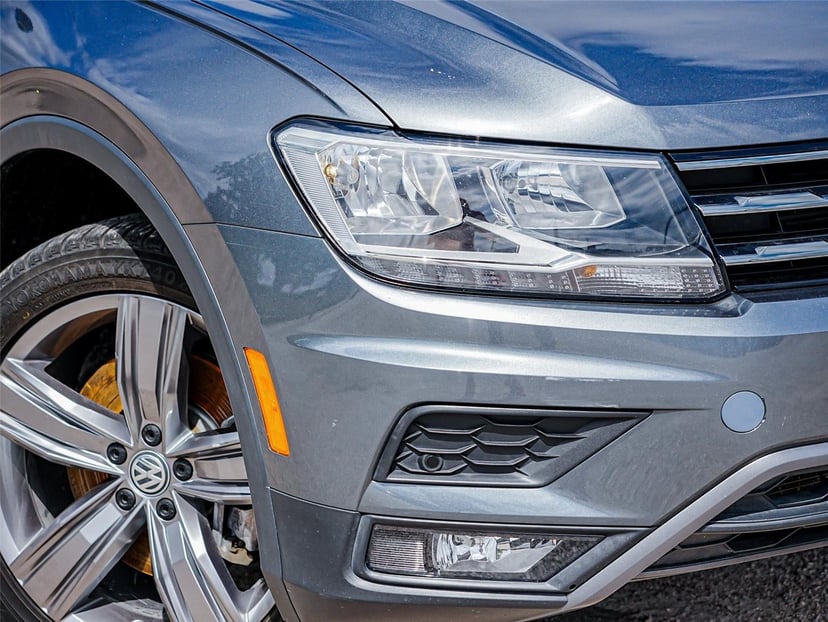 2021 Volkswagen Tiguan - Image 3