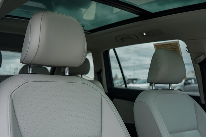 2021 Volkswagen Tiguan - Image 31