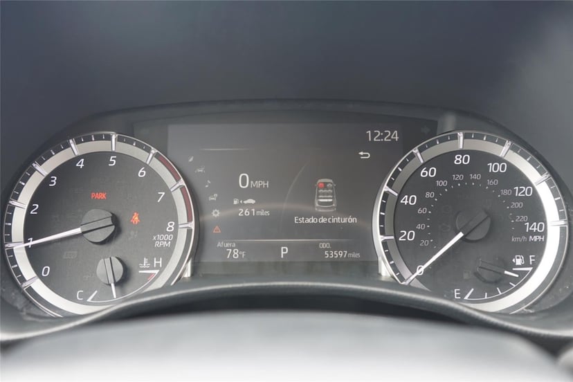 2023 Toyota Highlander - Image 18