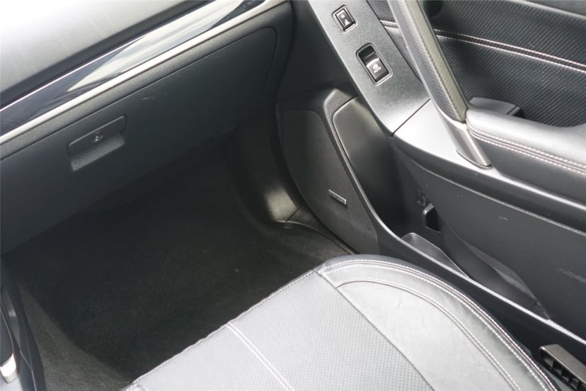 2018 Subaru Forester - Image 27