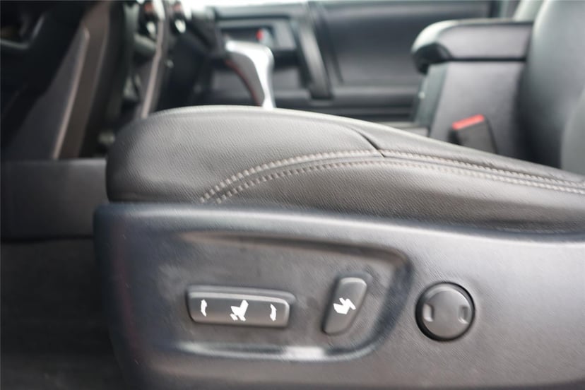 2020 Toyota 4Runner - Image 22