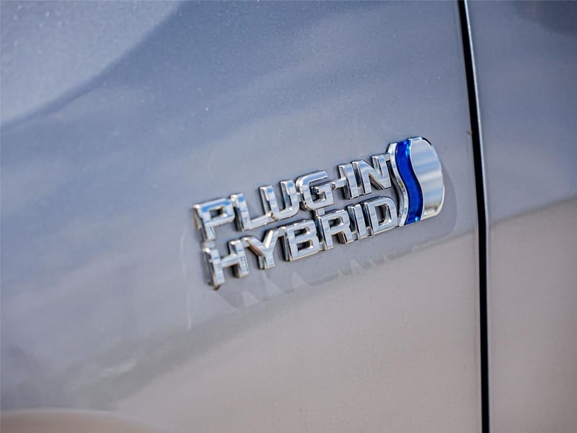 2021 Toyota RAV4 Prime - Image 11