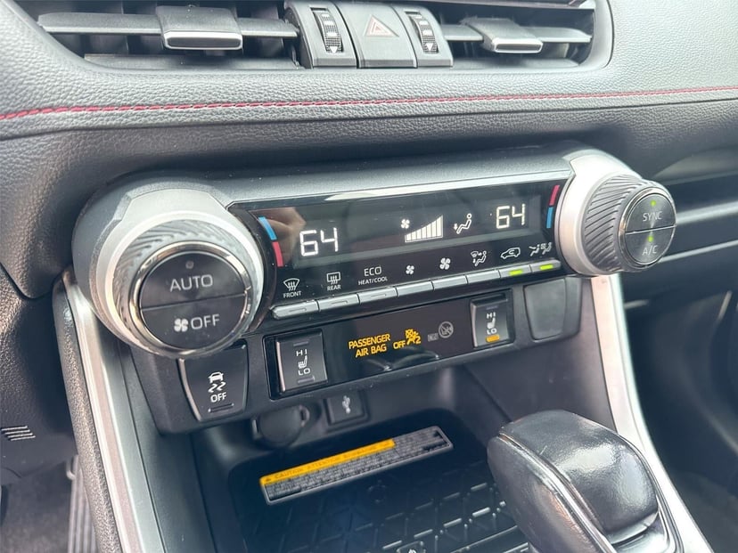 2021 Toyota RAV4 Prime - Image 17