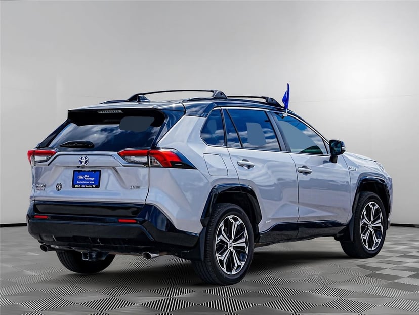 2021 Toyota RAV4 Prime - Image 5