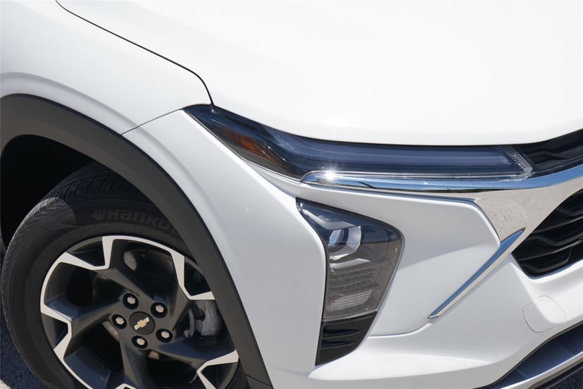 2024 Chevrolet Trax - Image 3