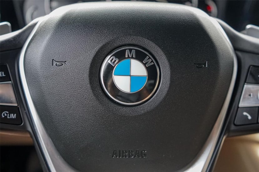 2019 BMW 3 Series - Image 15