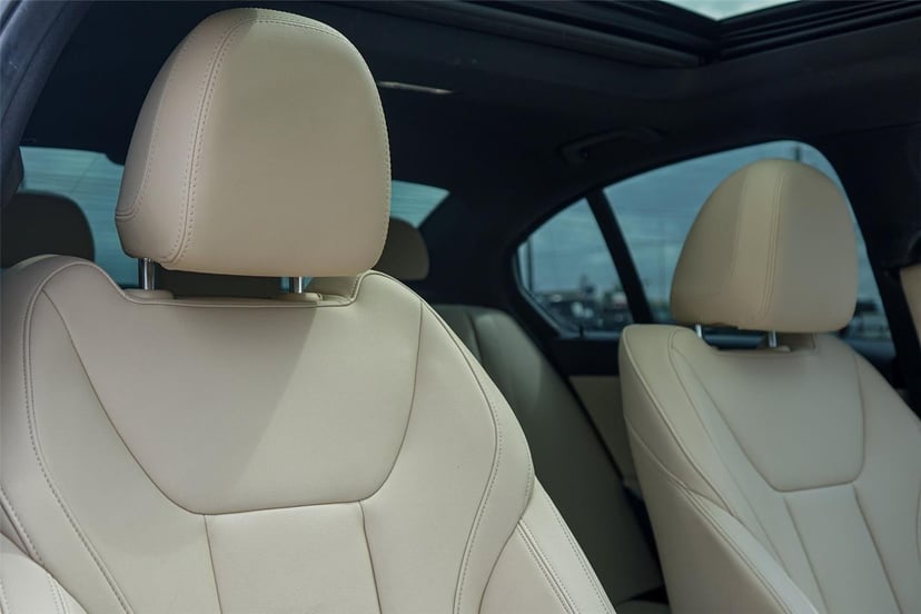 2019 BMW 3 Series - Image 30