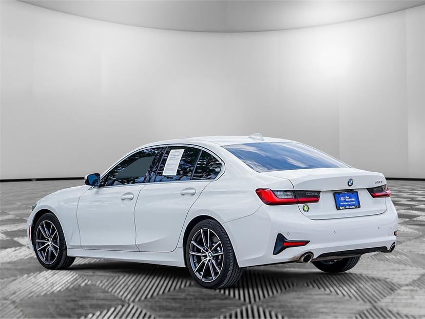 2019 BMW 3 Series - Image 7