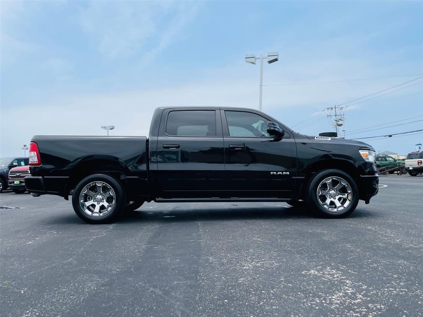 2024 RAM 1500 - Image 3