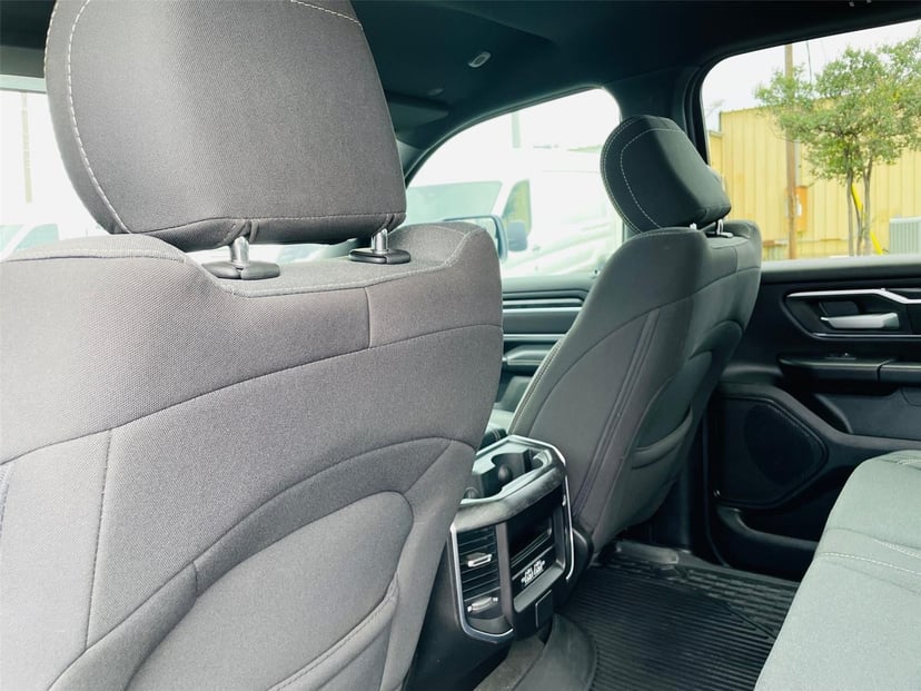 2024 RAM 1500 - Image 31