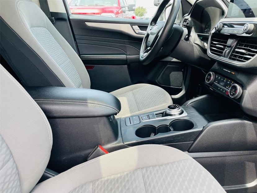 2021 Ford Escape - Image 19