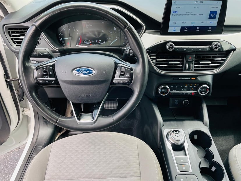 2021 Ford Escape - Image 32