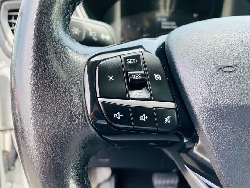 2021 Ford Escape - Image 33