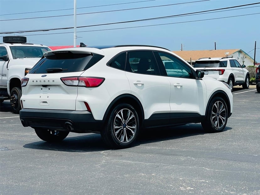 2021 Ford Escape - Image 4