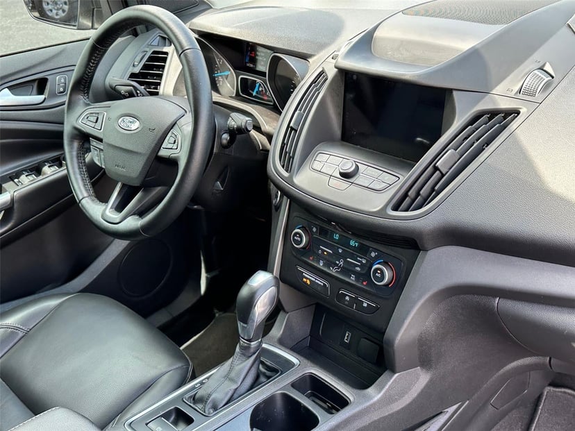 2019 Ford Escape - Image 18