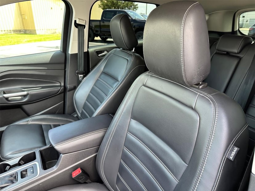 2019 Ford Escape - Image 9