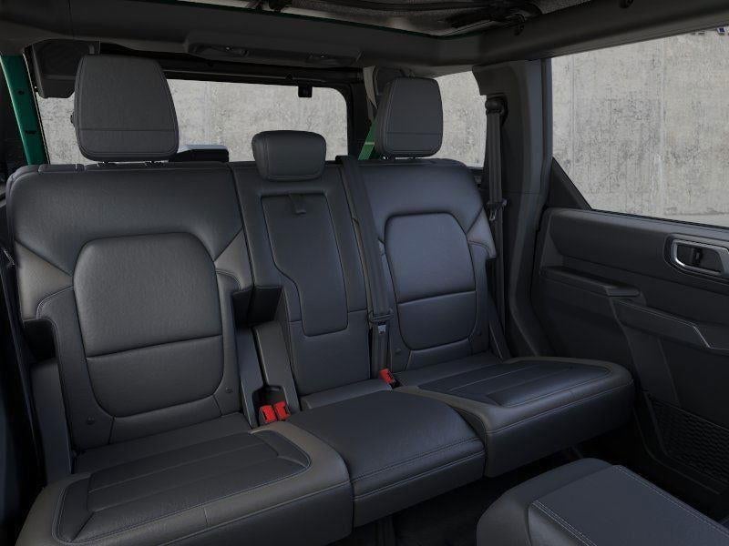 2025 Ford Bronco - Image 11