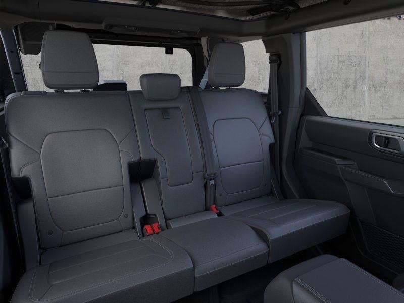2025 Ford Bronco - Image 11