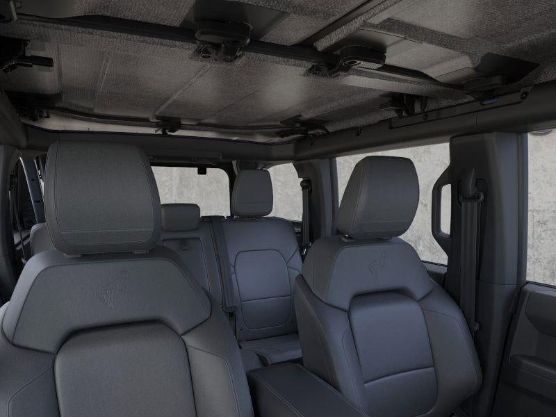 2025 Ford Bronco - Image 12