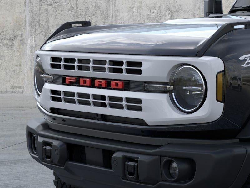 2025 Ford Bronco - Image 19