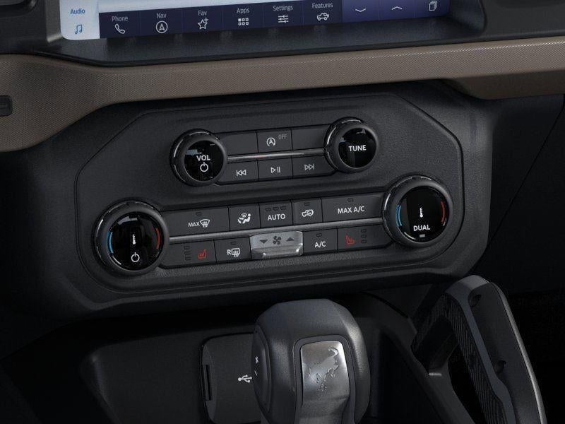 2025 Ford Bronco - Image 16