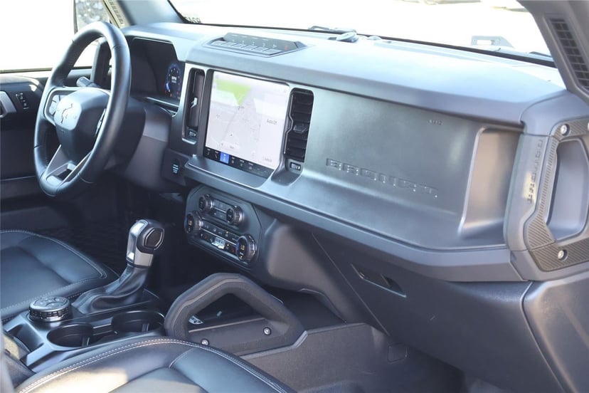 2025 Ford Bronco - Image 36