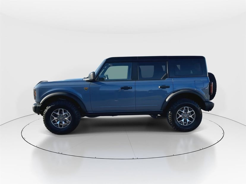 2025 Ford Bronco - Image 4