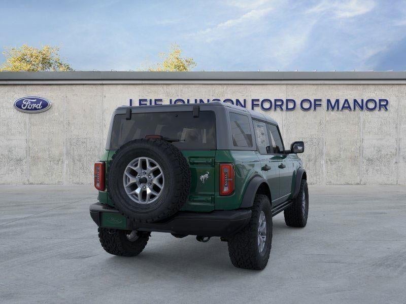 2025 Ford Bronco - Image 8
