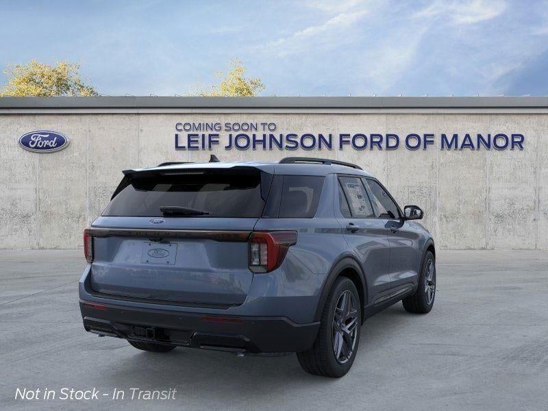 2026 Ford Explorer - Image 8