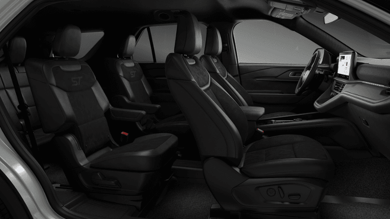 2026 Ford Explorer - Image 28