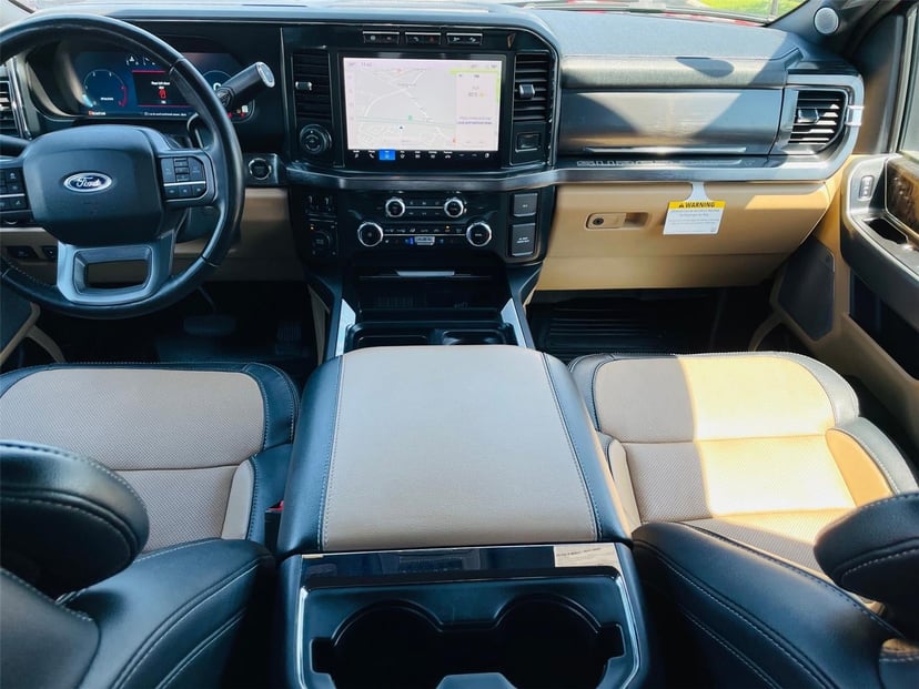 2023 Ford Super Duty F-250 - Image 24