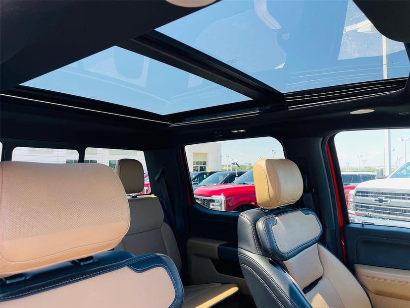 2023 Ford Super Duty F-250 - Image 27
