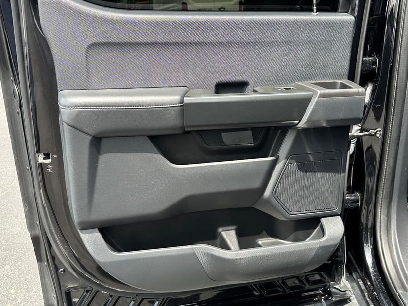 2023 Ford F-150 - Image 29