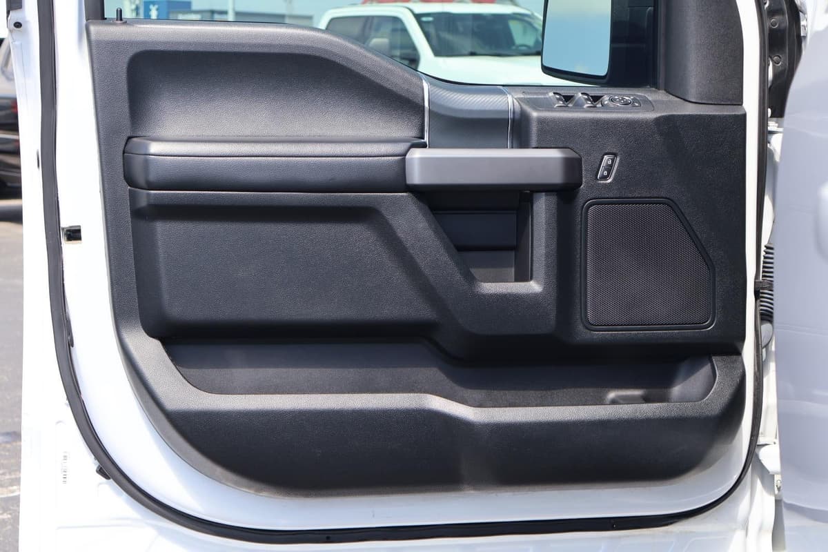 2020 Ford F-150 - Image 11