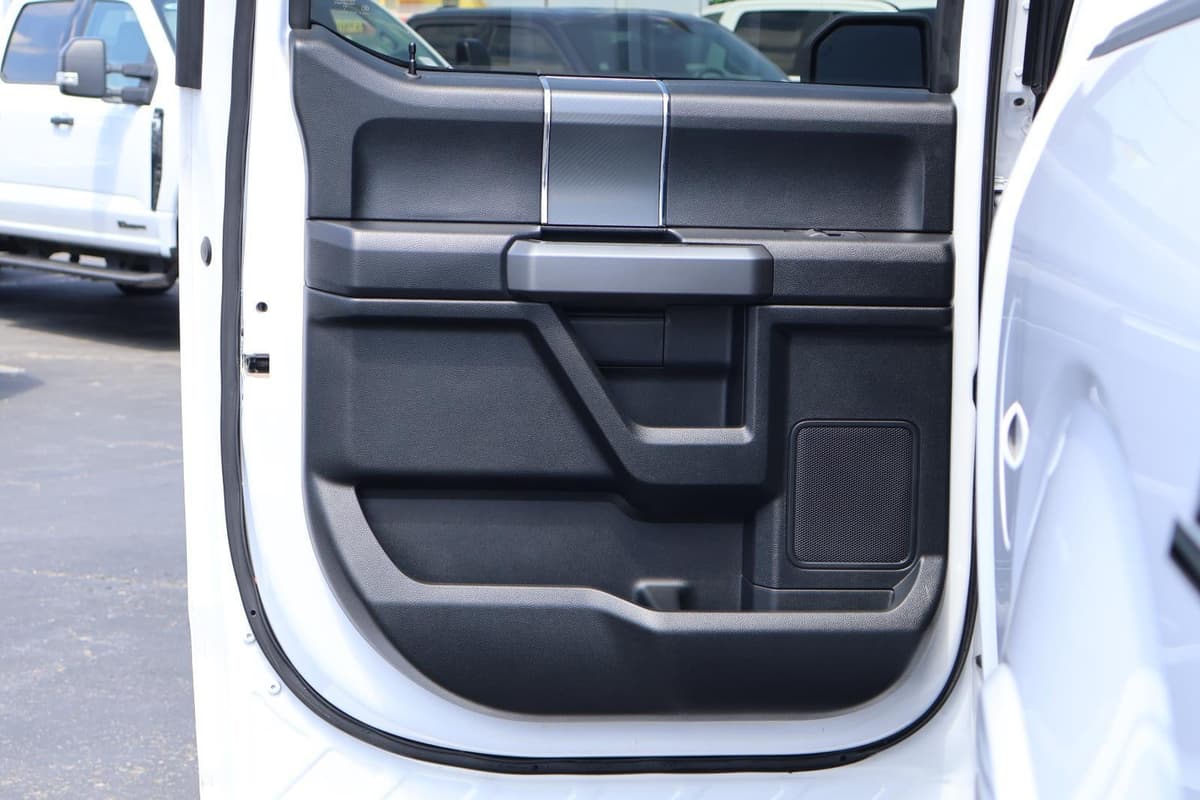 2020 Ford F-150 - Image 26