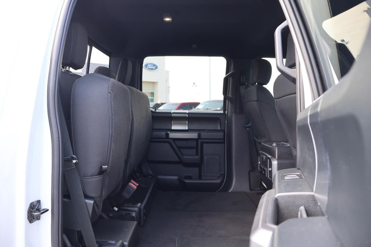 2020 Ford F-150 - Image 32