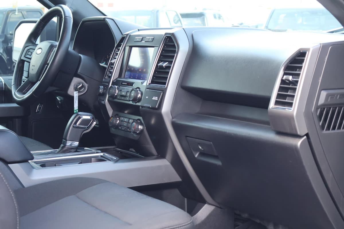 2020 Ford F-150 - Image 35