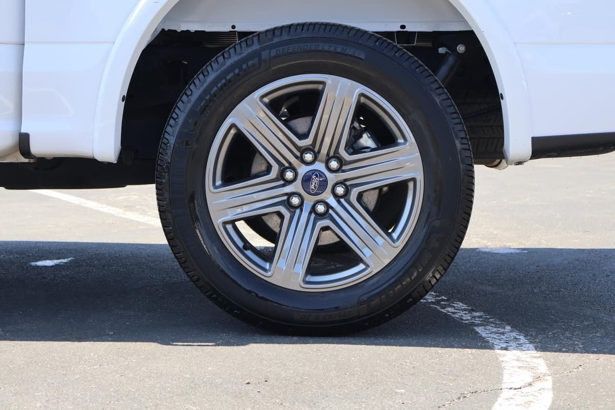 2020 Ford F-150 - Image 5