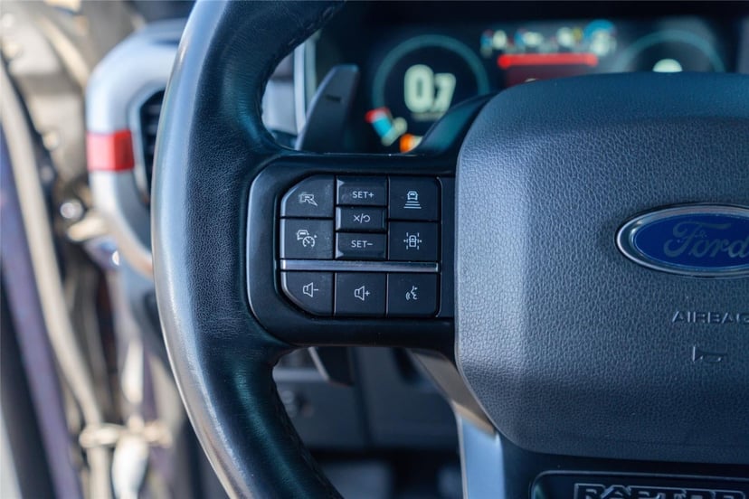 2022 Ford F-150 - Image 13