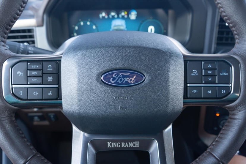 2025 Ford F-150 - Image 11