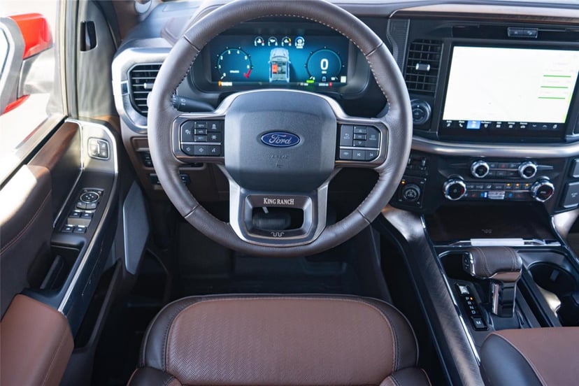 2025 Ford F-150 - Image 24