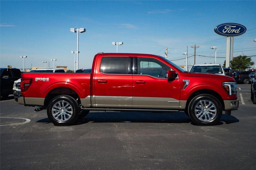 2025 Ford F-150 - Image 4