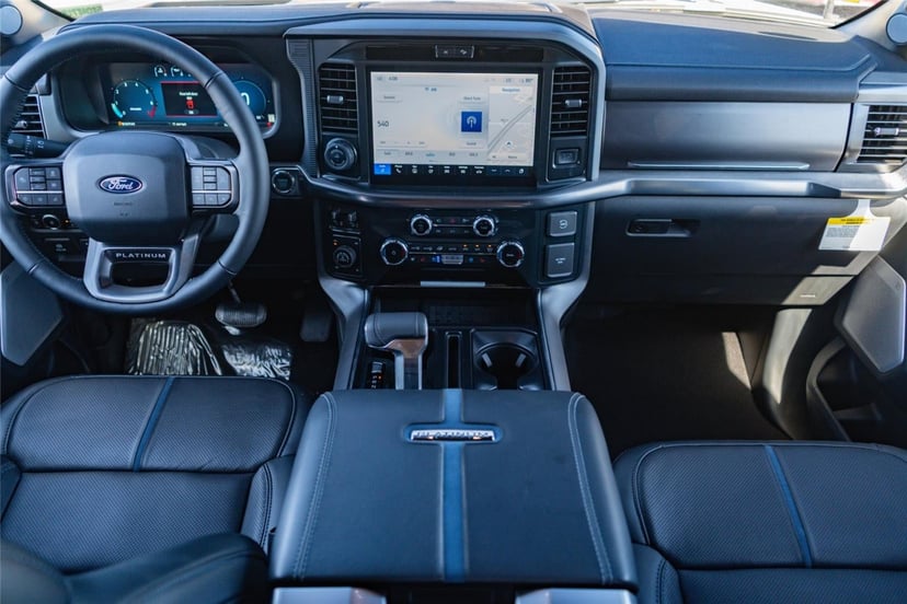 2025 Ford F-150 - Image 21