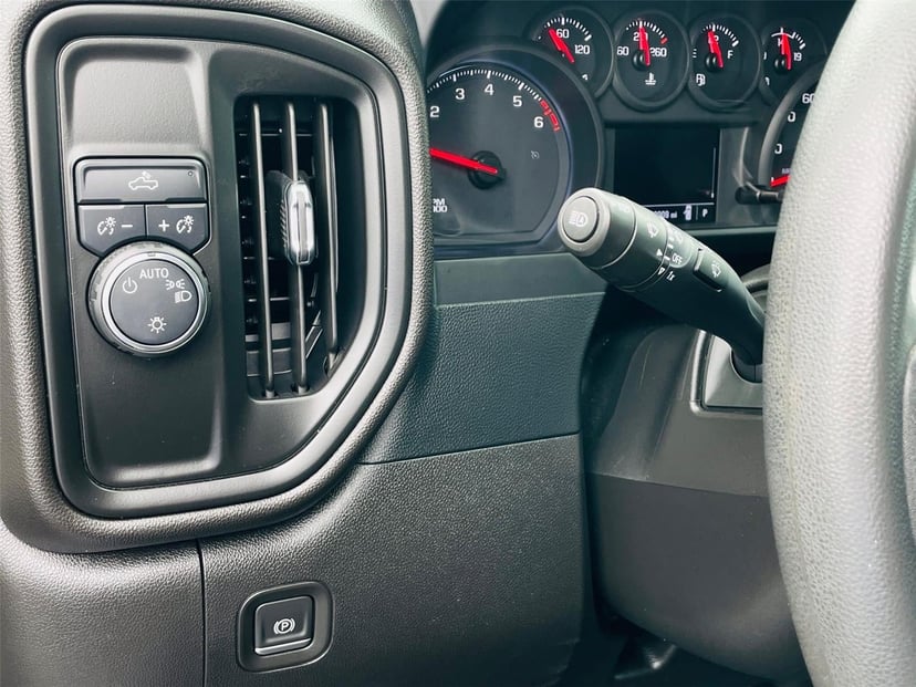 2022 Chevrolet Silverado 1500 - Image 16
