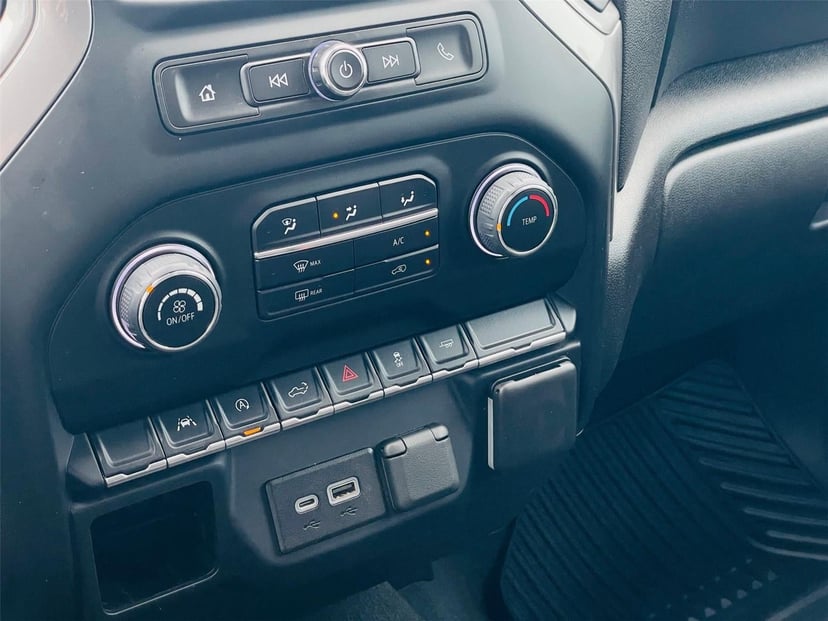2022 Chevrolet Silverado 1500 - Image 19