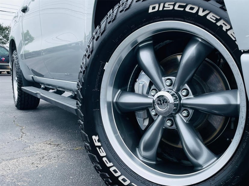 2022 Chevrolet Silverado 1500 - Image 2