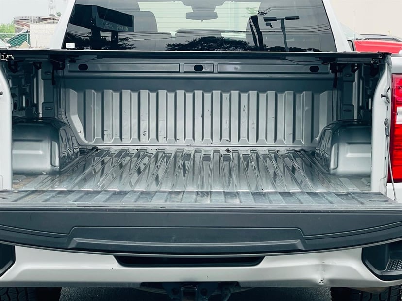 2022 Chevrolet Silverado 1500 - Image 31